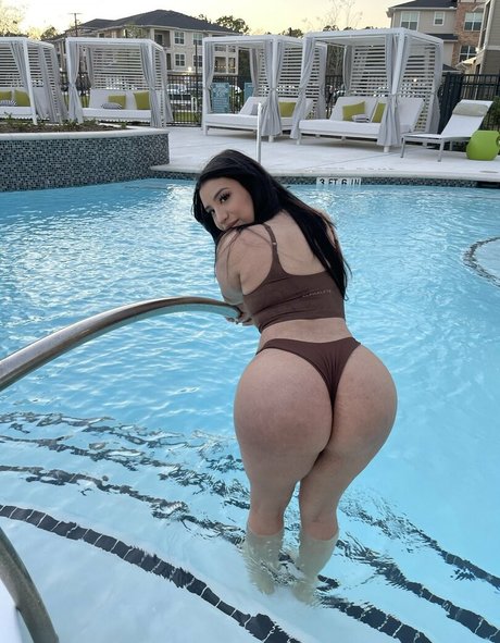 Daniella Margot pornographic model images