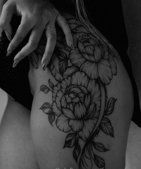 mature wife onlyfans beautiful naked galleries