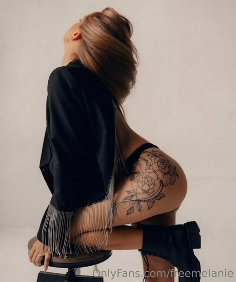 freemelanie nice model photos