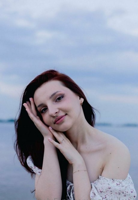 Helen Davis top actress img