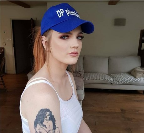 carlyraesummers nudes star pictures