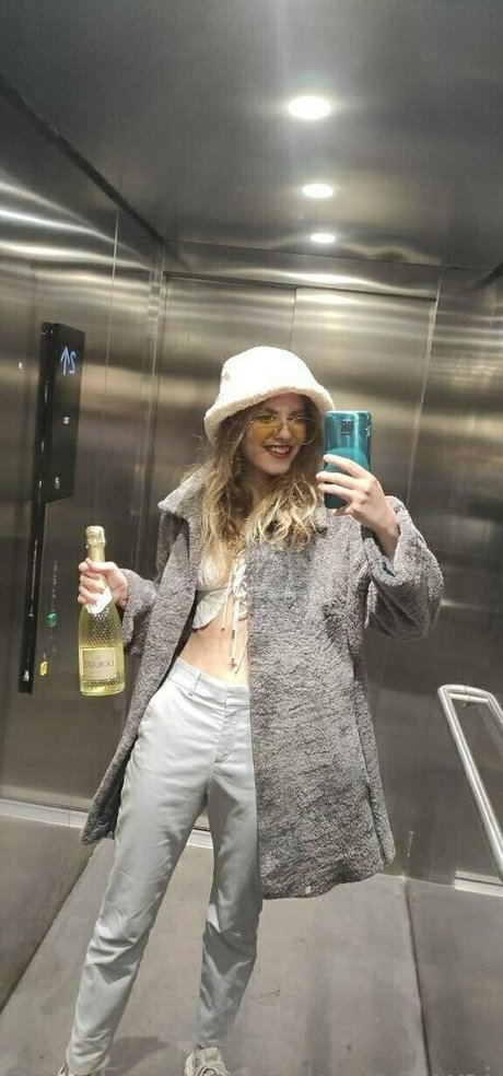 lunar unicorn star high quality picture