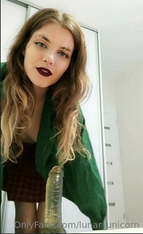 lunar unicorn perfect actress gallery