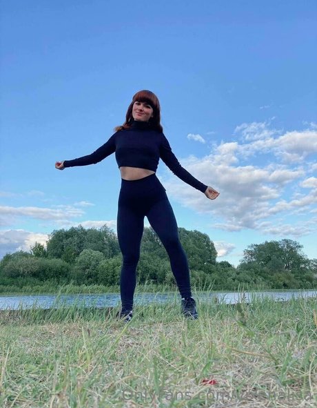 vixenalisa nudes model pics