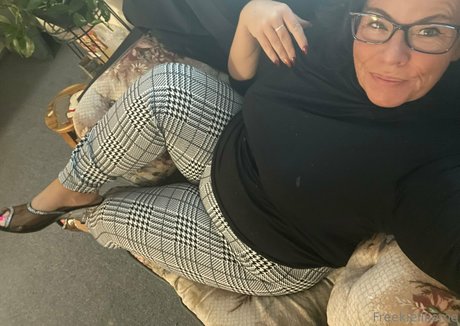 Freekielikeme xxx actress pics