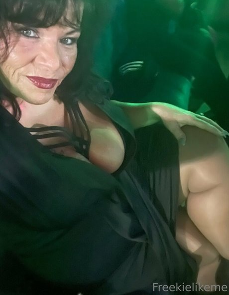 Freekielikeme porn model photos