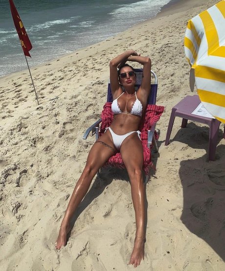 petite girls onlyfans beautiful nude photo