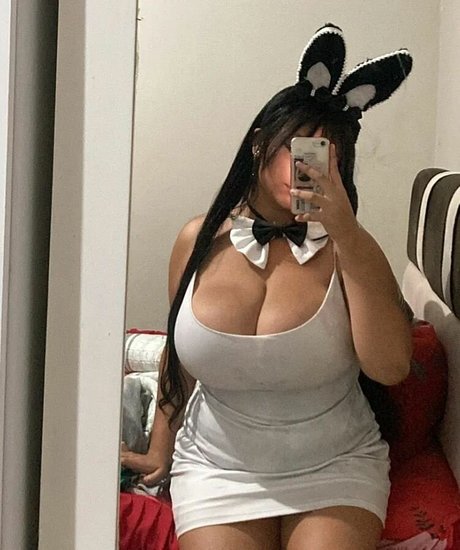 Ana Tadashi adult model archive