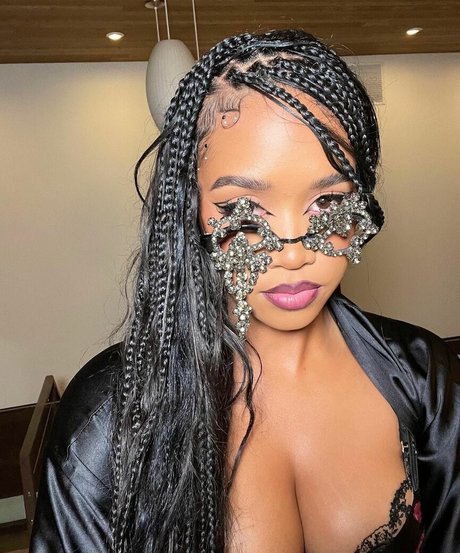 hermusicofficial pornstar exclusive galleries