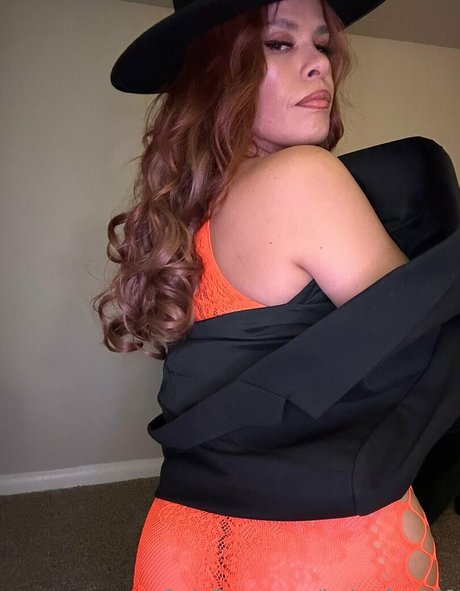 lesbian fisting onlyfans xxx image