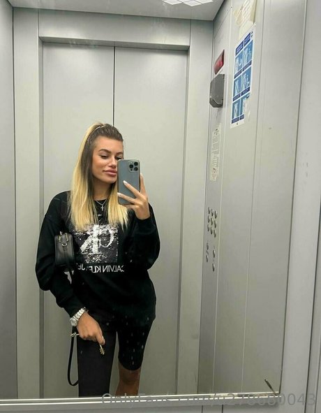 blondy angel nude actress image