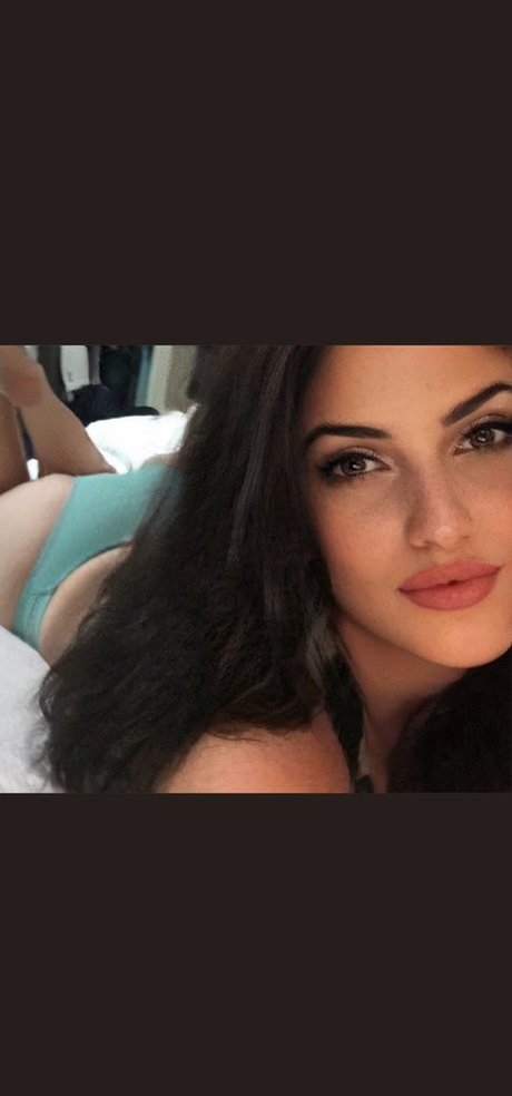 Divajilly star erotic gallery