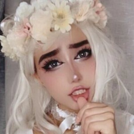 Lizzyhoney art model images