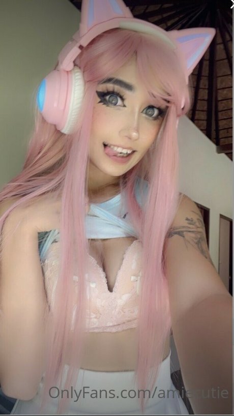 Lizzyhoney erotic actress pics