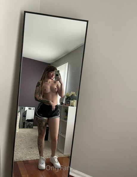 brattybananna model erotic galleries