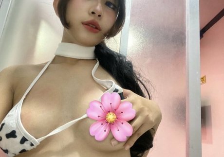 Miikaageeee nice model image