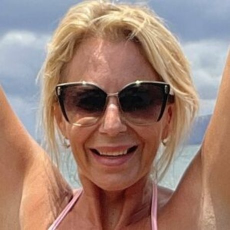 milfainsleedfree pornographic model picture