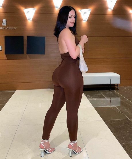 Yasminsun adult actress photo