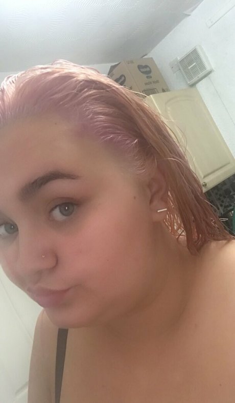 busty solo onlyfans nice pics