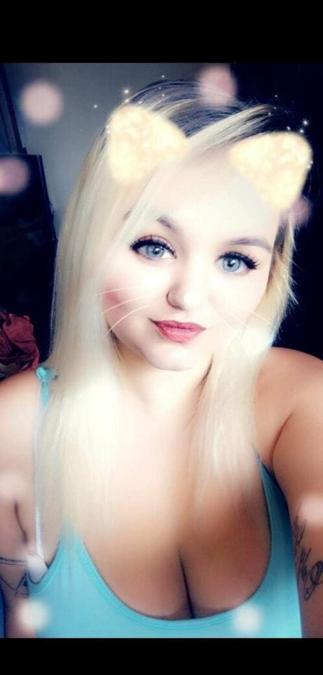 btattooed angel top actress photo