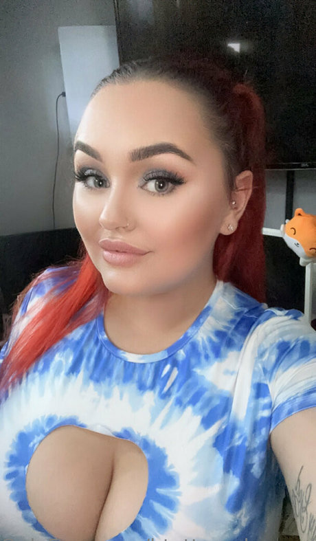 btattooed angel star naked picture