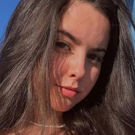 Thais Silva porn star image