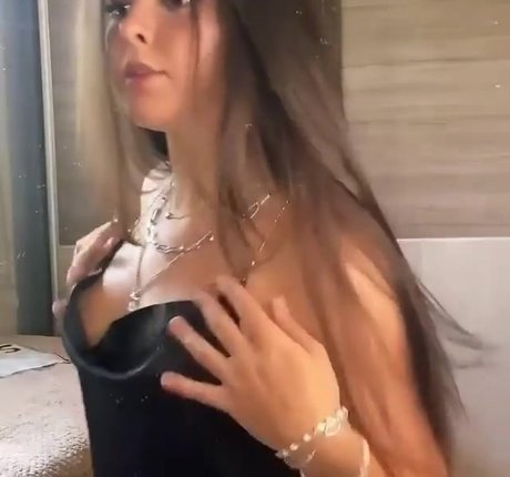 Thais Silva art pornstar pics