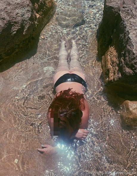 mirror selfie onlyfans porn image