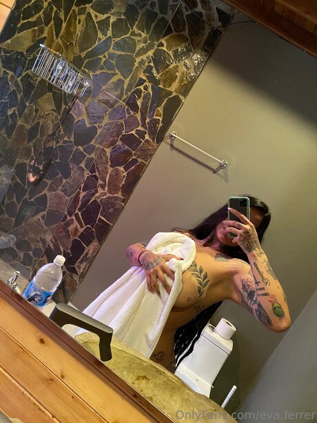 Eva Ferrer star erotic pictures