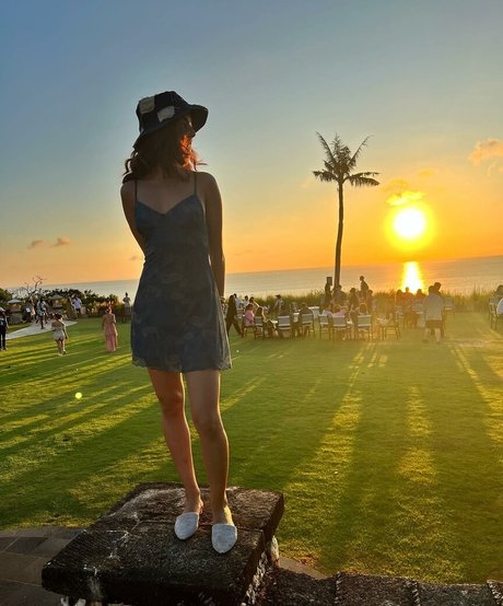 Samicamusic beautiful actress photo