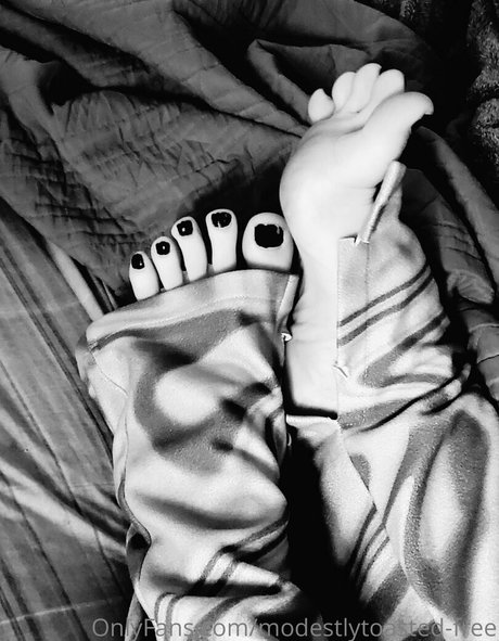 shemale cum in mouth onlyfans free naked photo