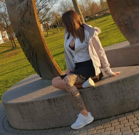 bestcreator model xxx images