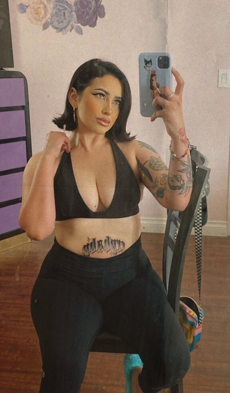 Getabaghoe pornstar naked photo