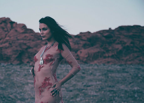 Nathalie Kelley sexy actress image