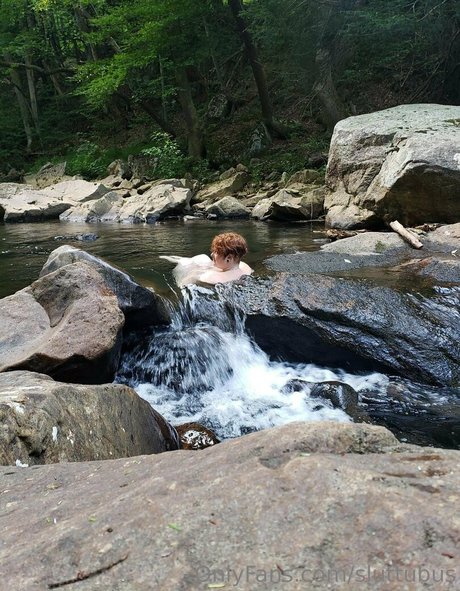 sluttubus model porn img