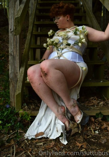 sluttubus erotic pornstar picture