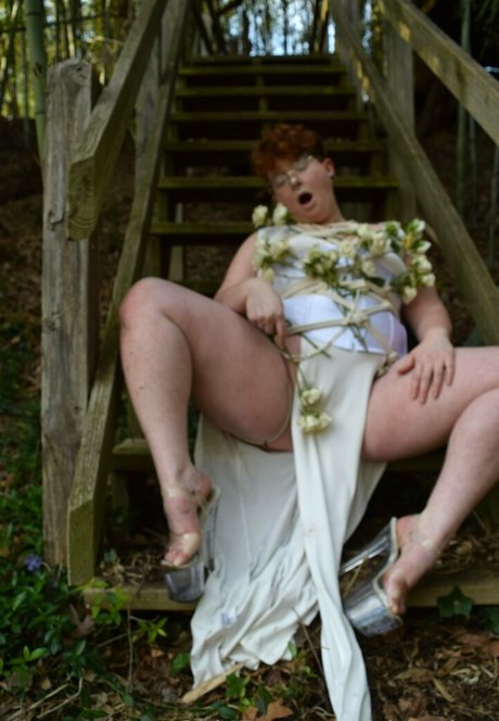 sluttubus actress image