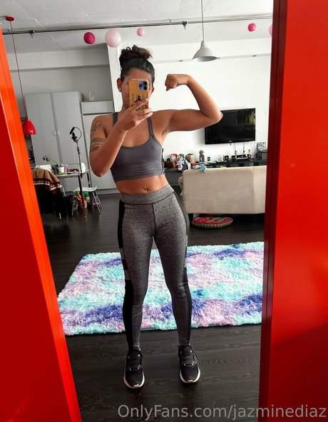 jazminediaz model hd picture