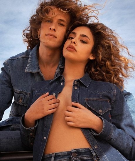 Asi Mizrahi model high quality archive