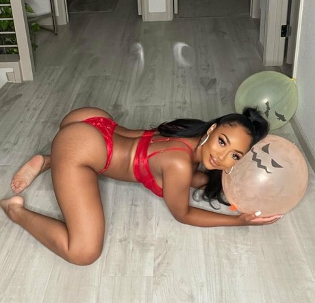 ninadoesitall nice actress pics