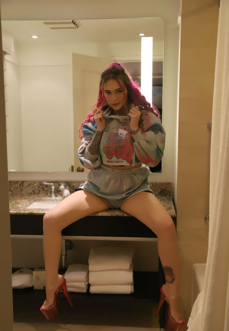 hazzardousmaterial sexy pornstar photo