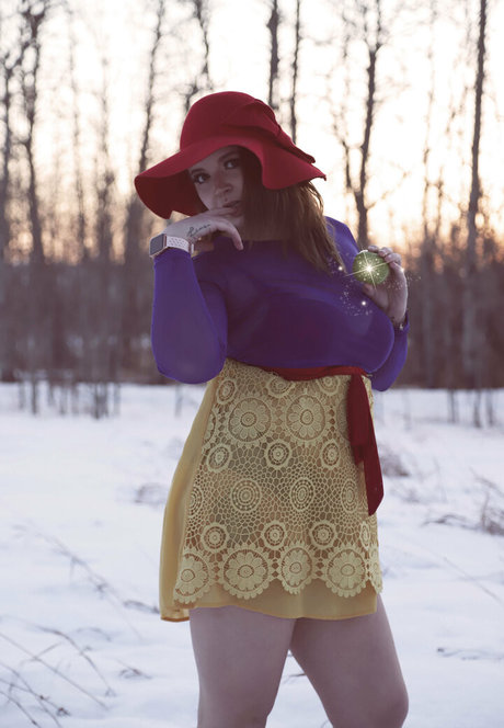 hazzardousmaterial nudes actress images