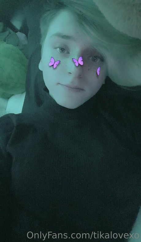 flat chested onlyfans sexy naked photos