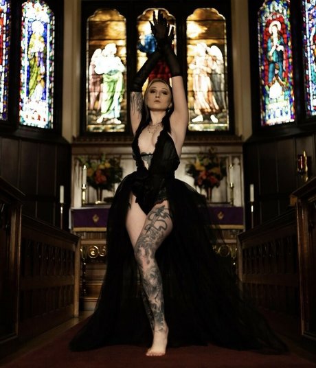 Morgan Adams model exclusive galleries