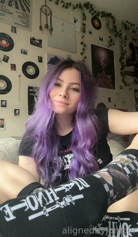 alignedbyjuniper perfect model photo