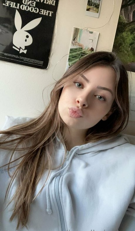 alignedbyjuniper pornstar top image