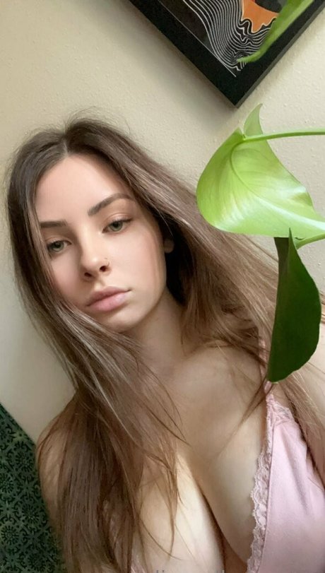 alignedbyjuniper exclusive actress archive