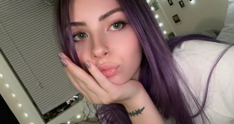 alignedbyjuniper xxx actress picture