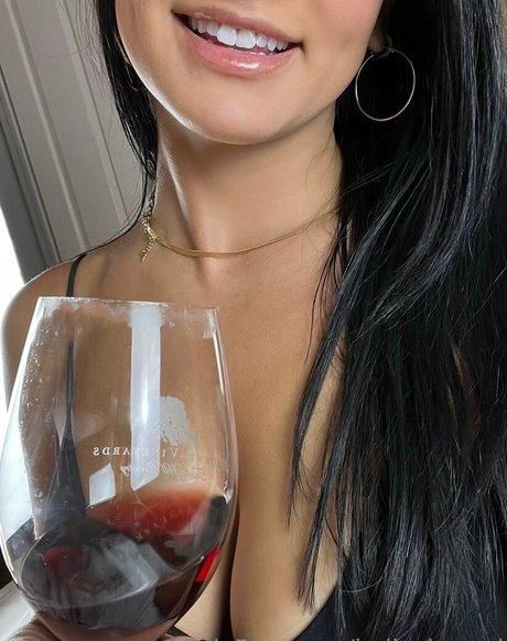 indiyahpearl art star pictures