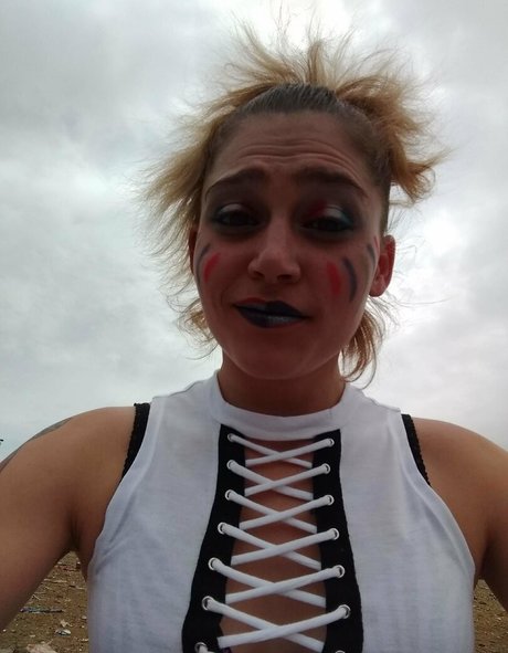 pyxxii model nude photo